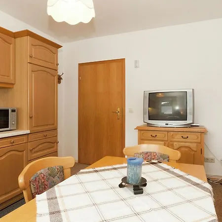 Wallesch 2 2 Apartment Ubereisenbach